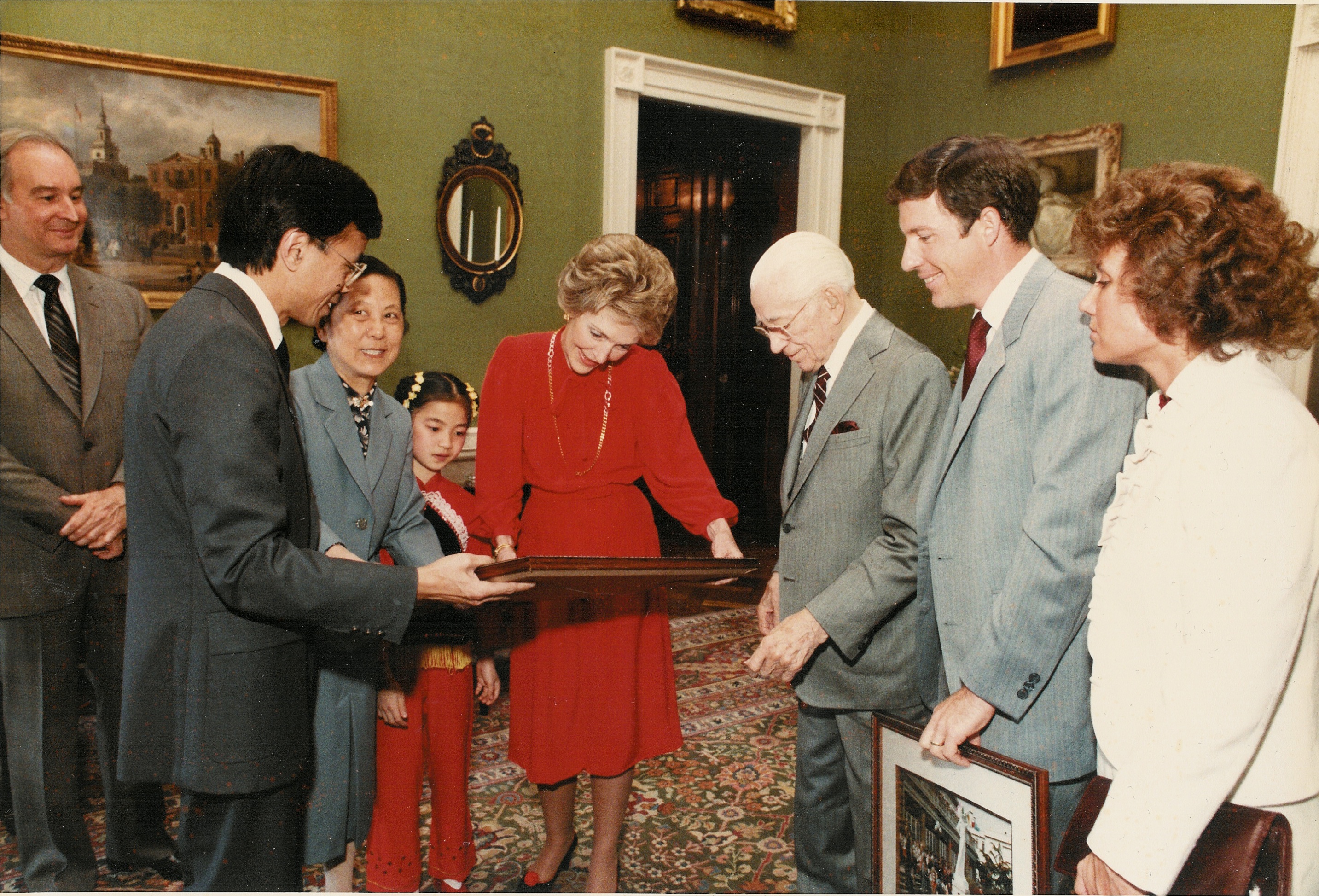 Nancy Reagan and the Little Ambassadors from Shanghai with Herbert Armstrong, and Aaron and Michelle Dean.